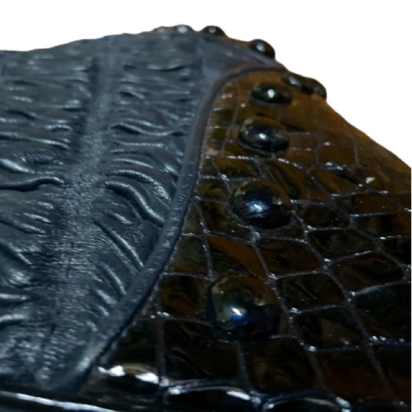 ISABELLA FIORE➕Patent Mock Crock & Studded Rouched Handbag - Picture 3 of 7